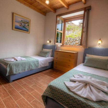 Stone Villa I In Petres Petres  Exterior foto
